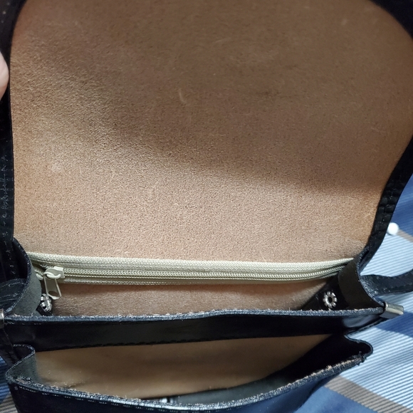 Small Black Crossbody Bag - Picture 3 of 4